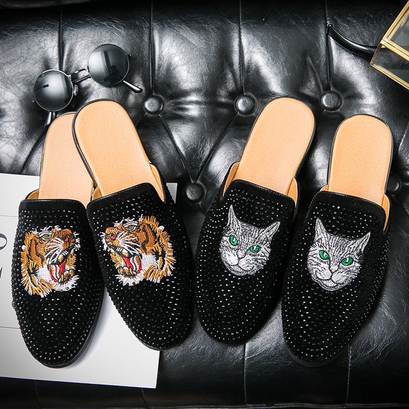 Embroidery Suede Mule Shoe - Loli The Cat